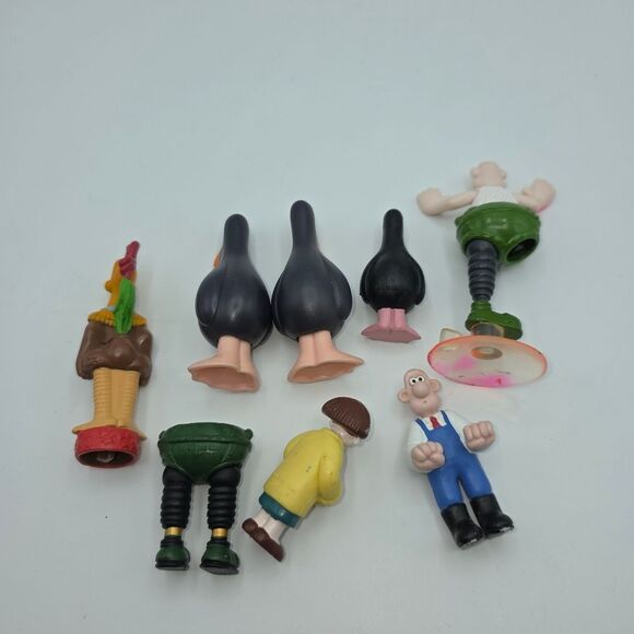 Wallace & Gromit and Chicken Run Figurine Set - Picture 4 of 13